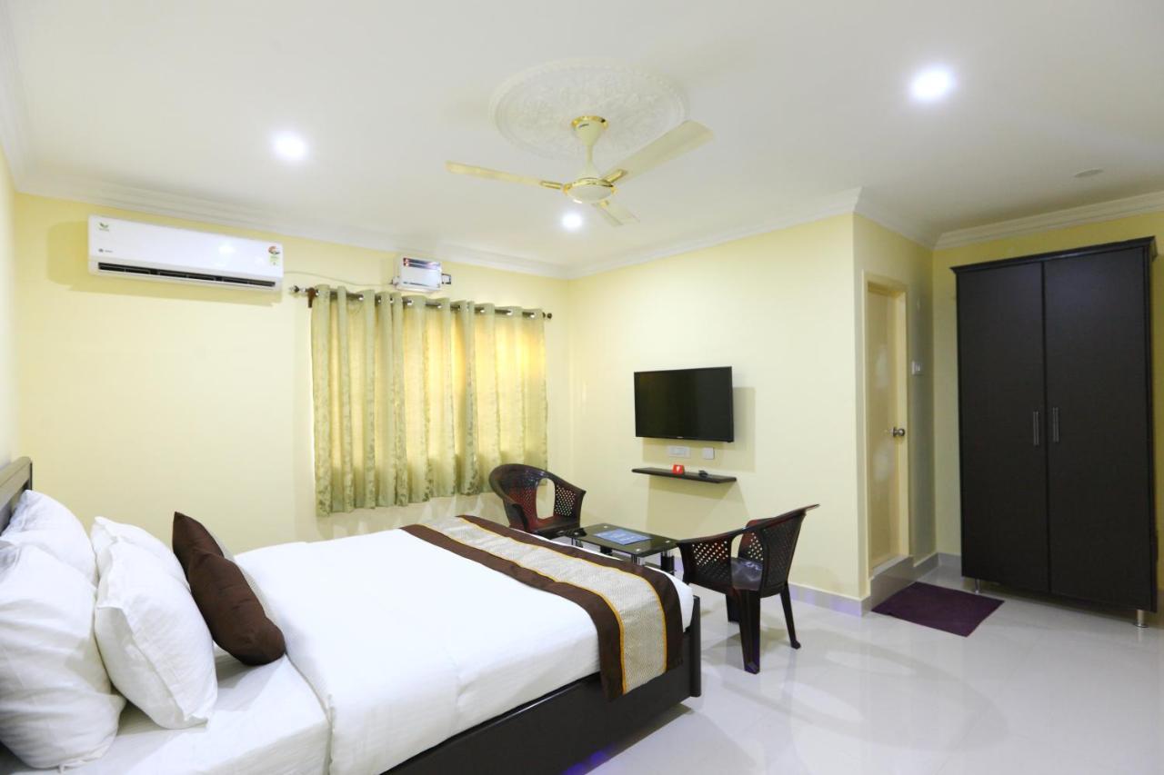 Saibala Transit Hotel Chennai Exterior photo